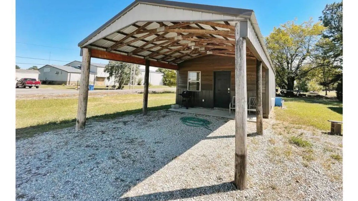 Delaplaine Cabin | The Boot Lip Cabin at High Waders
