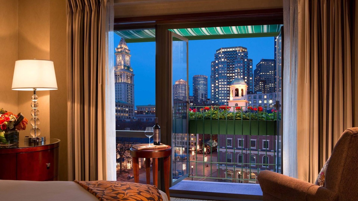 Government Center Hotel | The Bostonian Boston