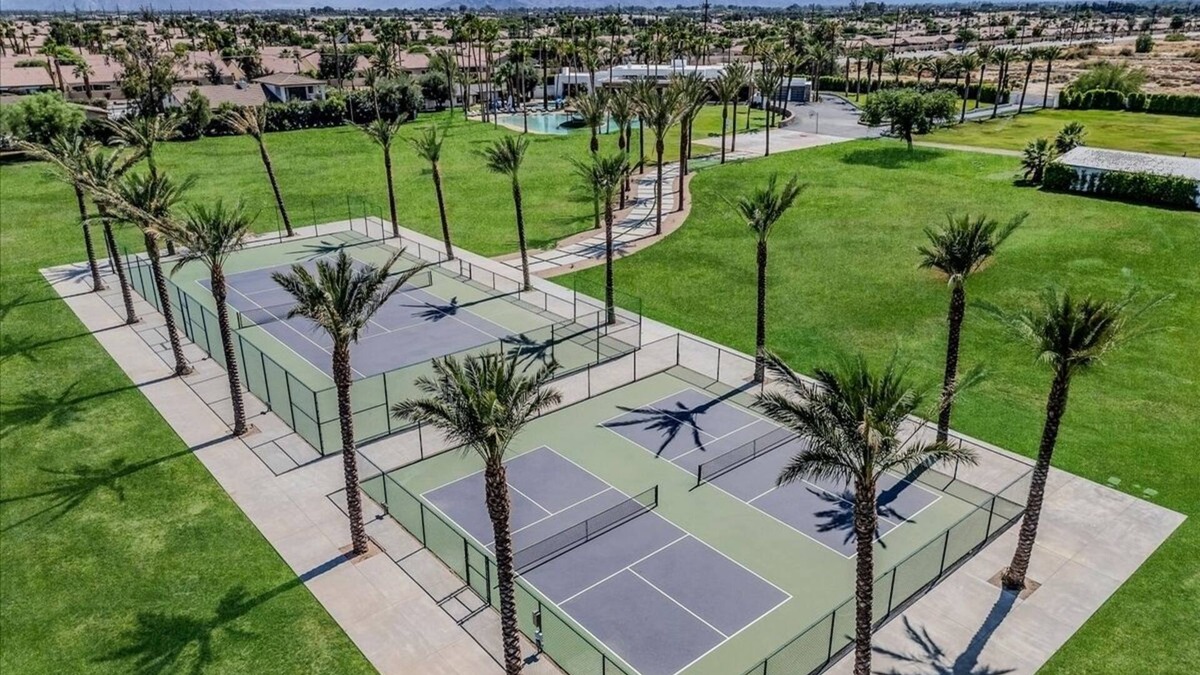 Indio House | The Bravo Beach Club.Tennis,Pickle-ball,Soccer Field,sand beach.Beach Volleyball