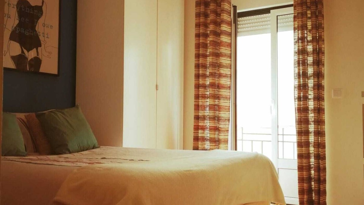 Penha de Franca Apartment | The Brick House Apartment @Penha de Franca