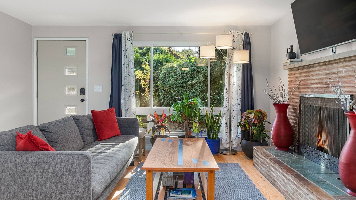 Olympic Hills Apartment | The Brock at Olympic Hills