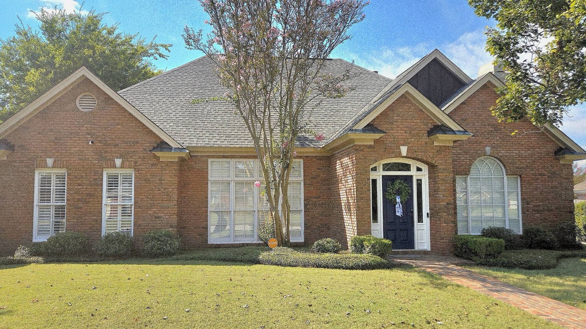 Gunter Afs House | The Brook at Eastchase/5-bdrm 3.5 bths