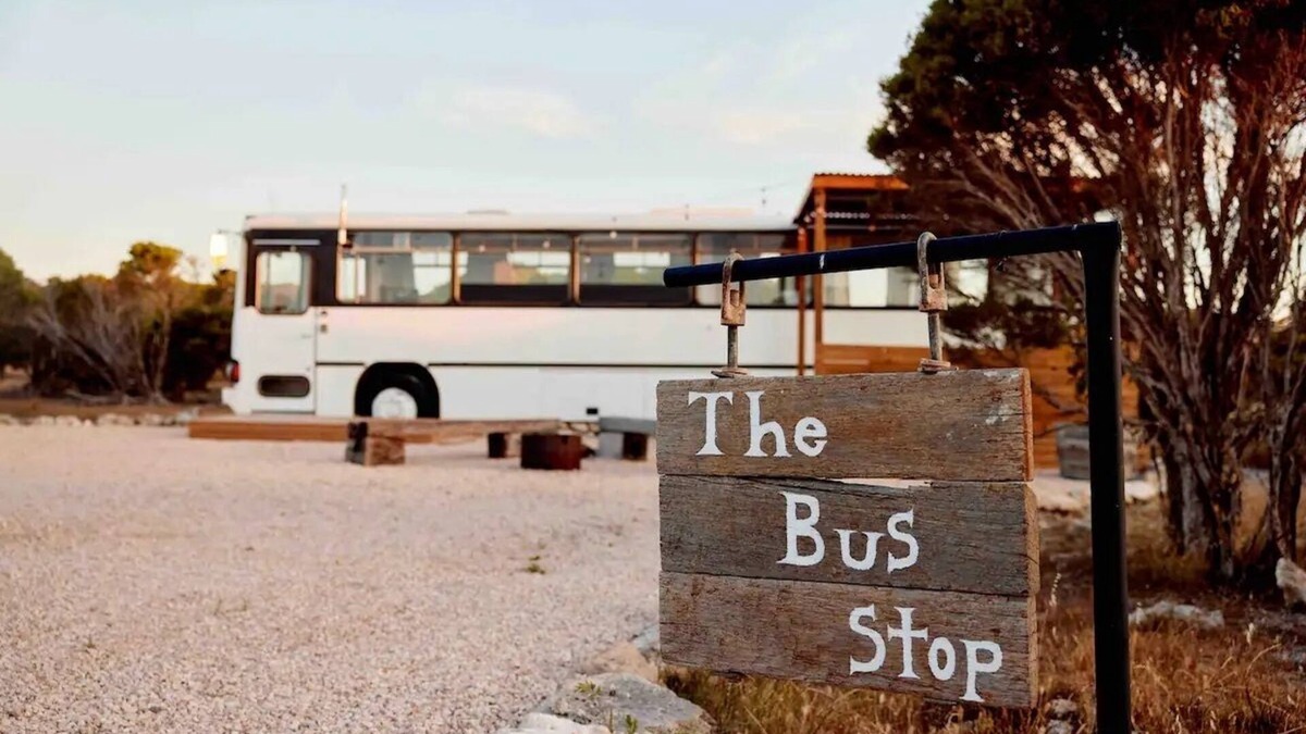 Warrenben Cottage | The Bus Stop