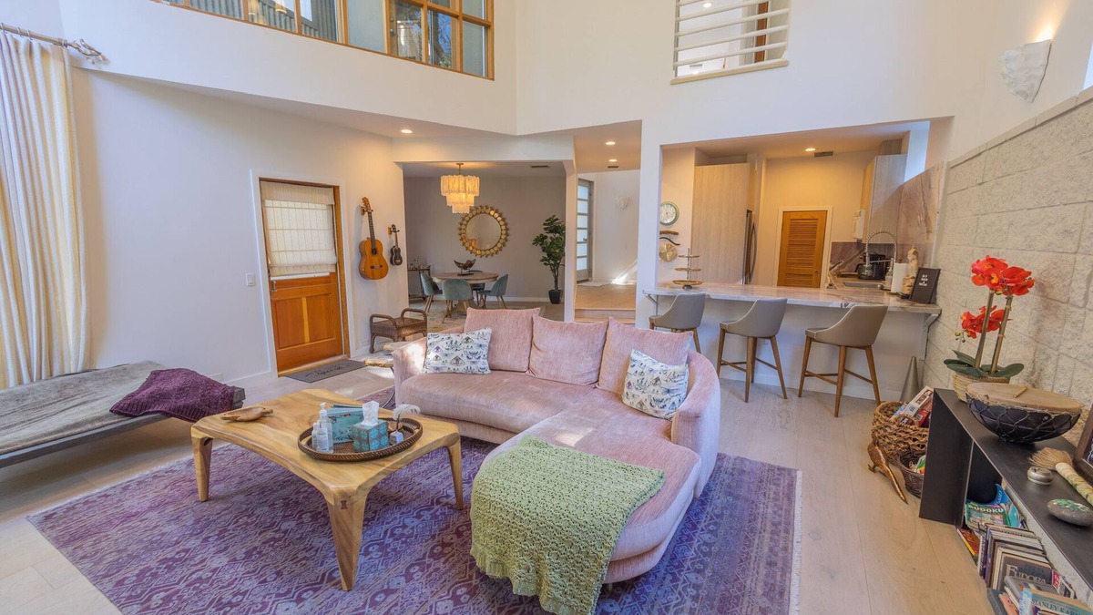 Malibu House | The Butterfly House- Malibu Hillside Retreat Under the Stars