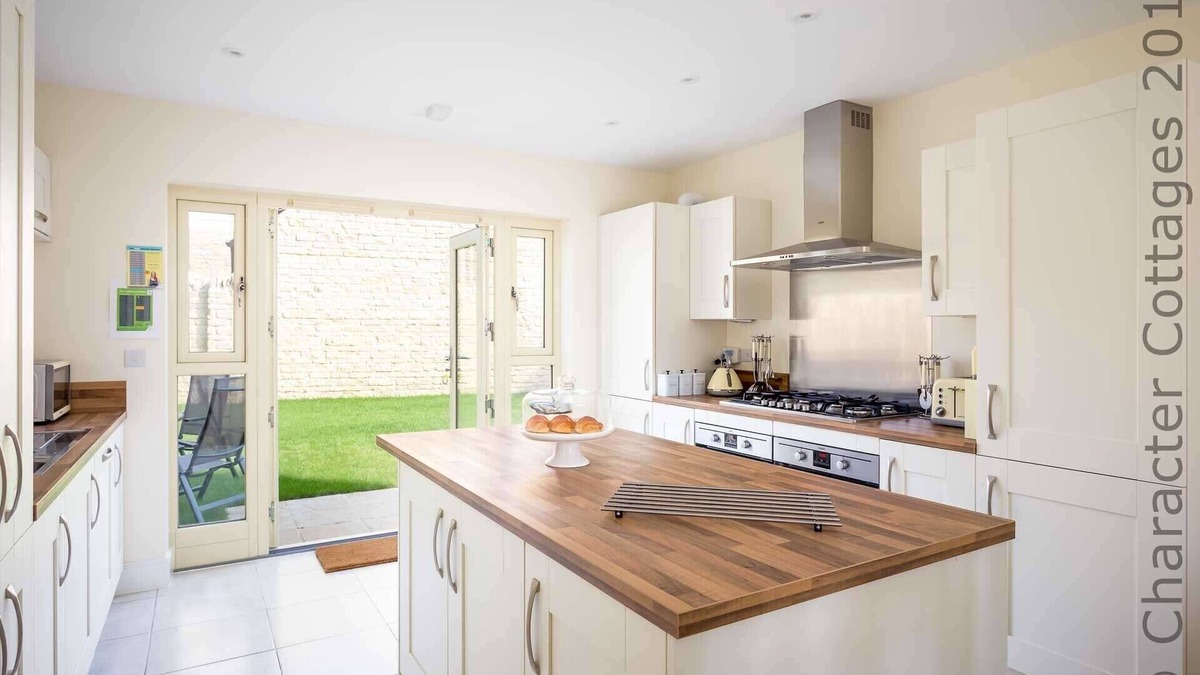 Bourton Cottage | The Bybrook