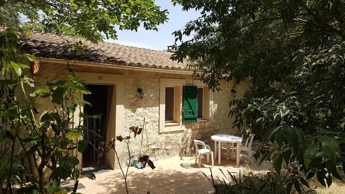 La Roque-d'Antheron House | The Cabanon in Provence