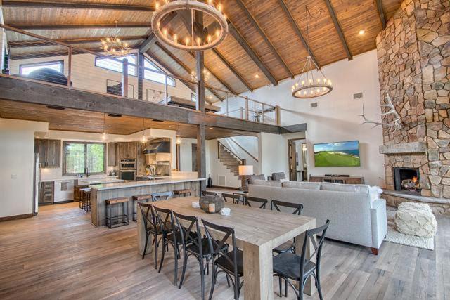 Torreon House | The Cabin Home