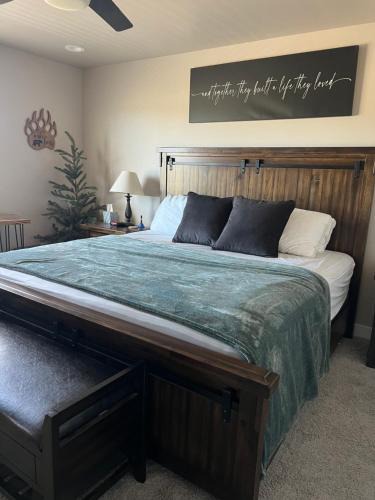 Flagstaff Apartment | The Cabin