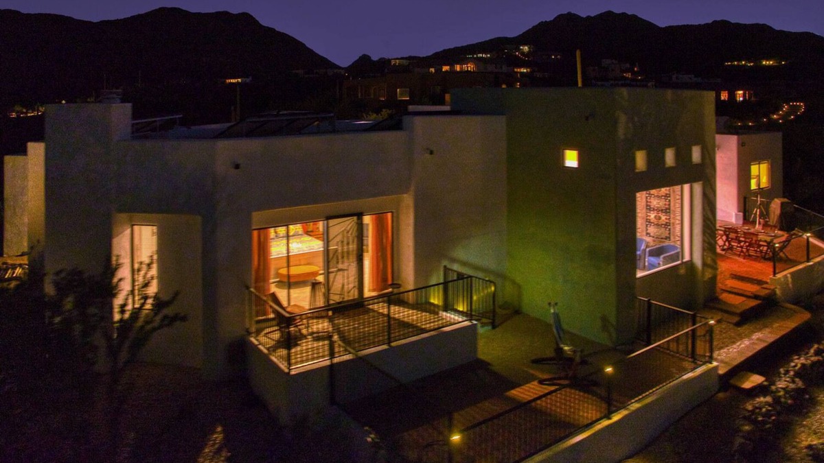 Tucson Estates House | The Cactus House-Tucson