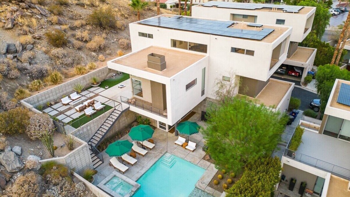 Canyon Corridor House | The Canyon: Luxury Dual Primary Palm Springs home