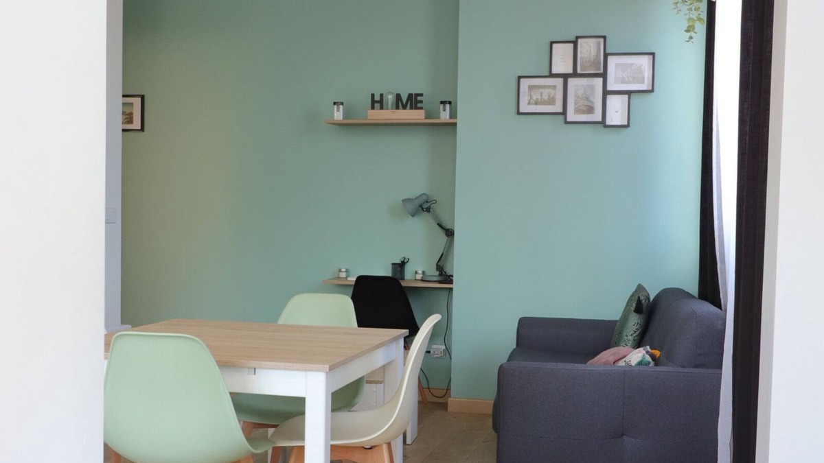 Chanteloup-les-Vignes Apartment | THE CAPTAIN'S LAIR