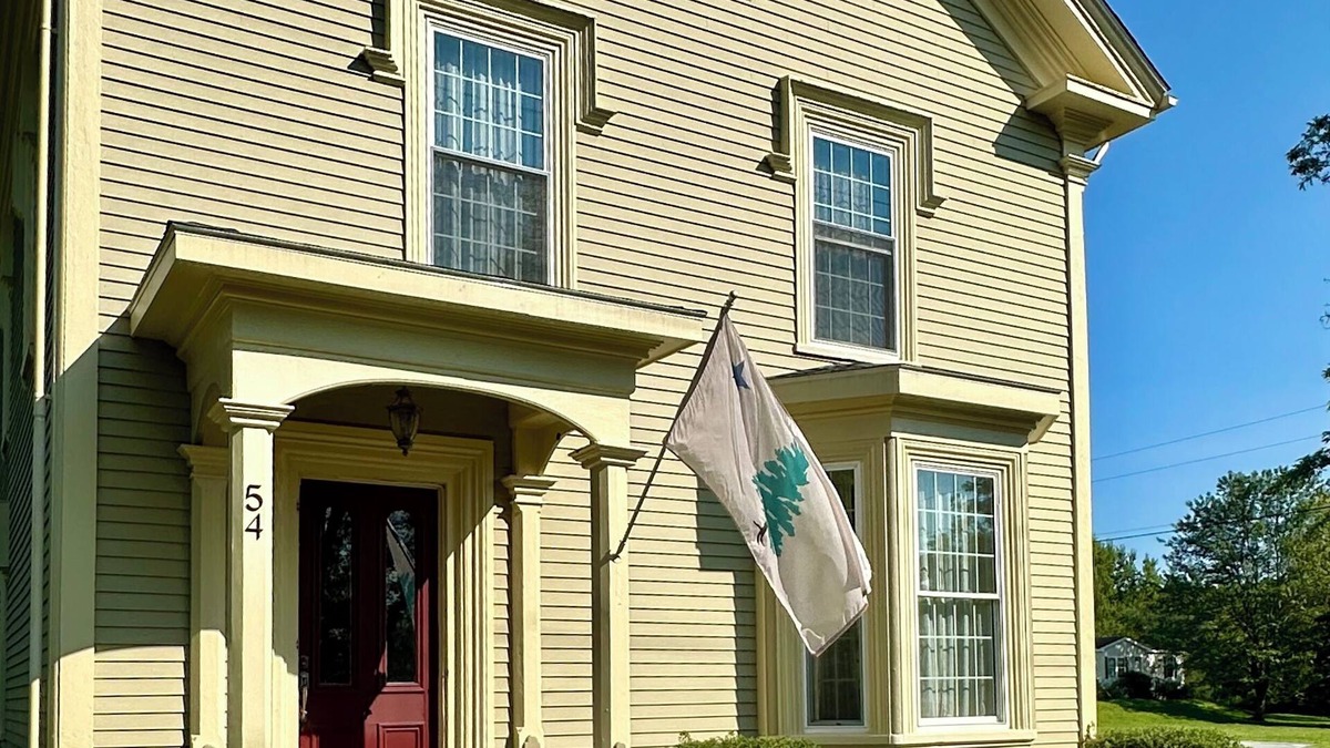 Stockton Springs House | The Captain's Home: Art and History on the Coast of Maine