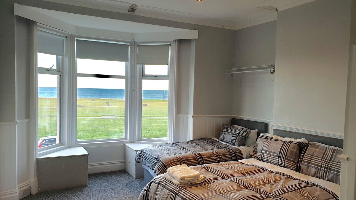 Whitley Bay House | The Cara Guesthouse