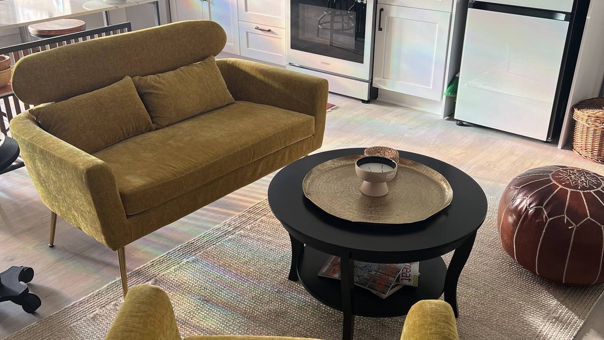 Wynnefield House | The Carriage.House Gallery - A Boutique Stay