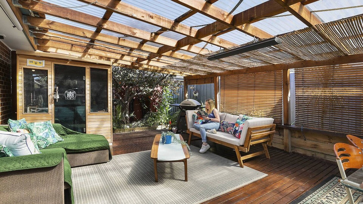 Carrum Villa | The Carrum Escape Sum