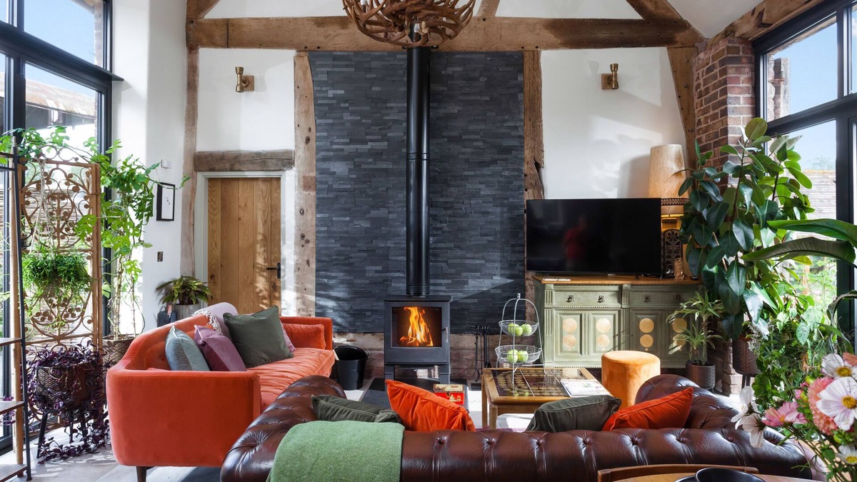 Bridgnorth Cottage | The Cart House - a stunning converted barn sleeping four guests