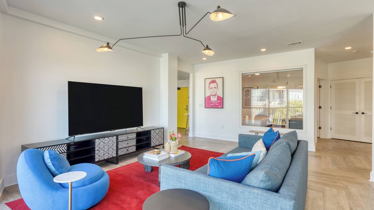 Historic Edgefield House | The Carter by AvantStay | 5th Floor, 15 Bedrooms