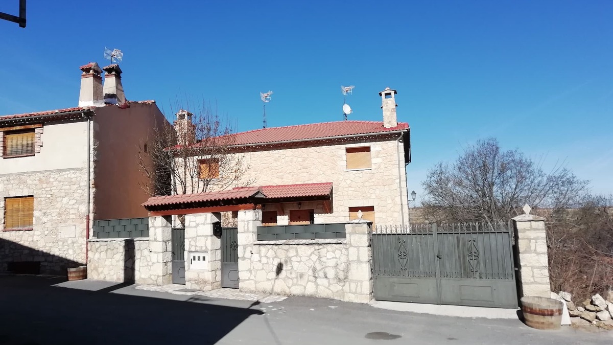 Santiuste de Pedraza House | The Casonas de Chavida II