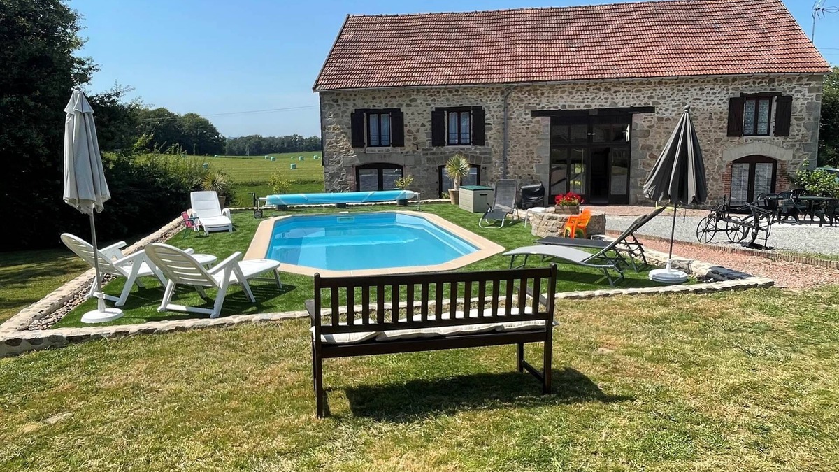 Saint-Dizier-Leyrenne House | The Cepe Cottage
