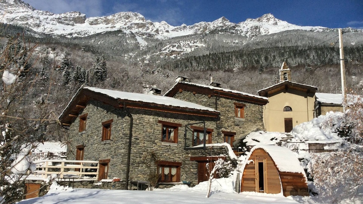 Saint-Andre Ski Chalet | THE CHALET OF VANOISE 210M2 Near Orelle-ValThorens and ski resorts