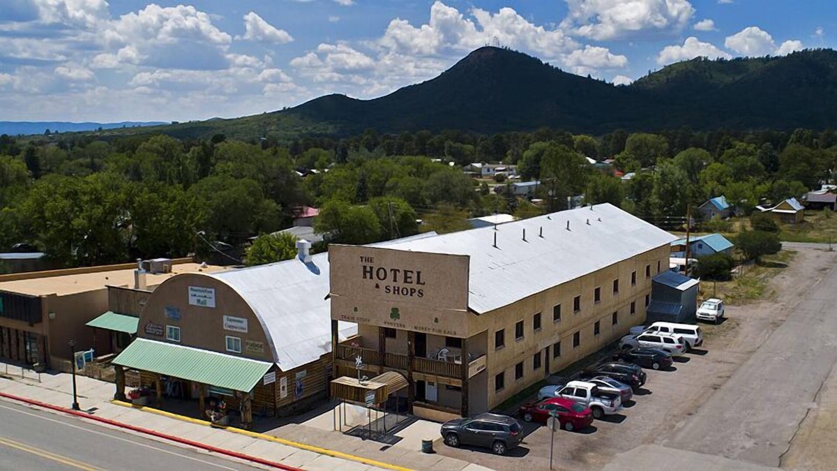 Chama Hotel | The Chama Hotel & Shops