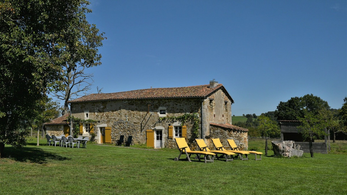 Montbron House | The Charente countryside, a family gîte, in the heart of the Domaine de Chabrot 30ha