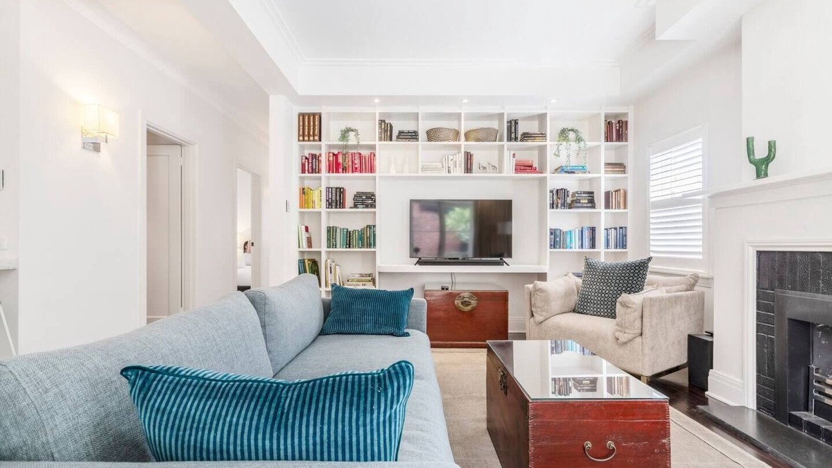 Prahran House | The Chatsworth Chic Urban Living near High St