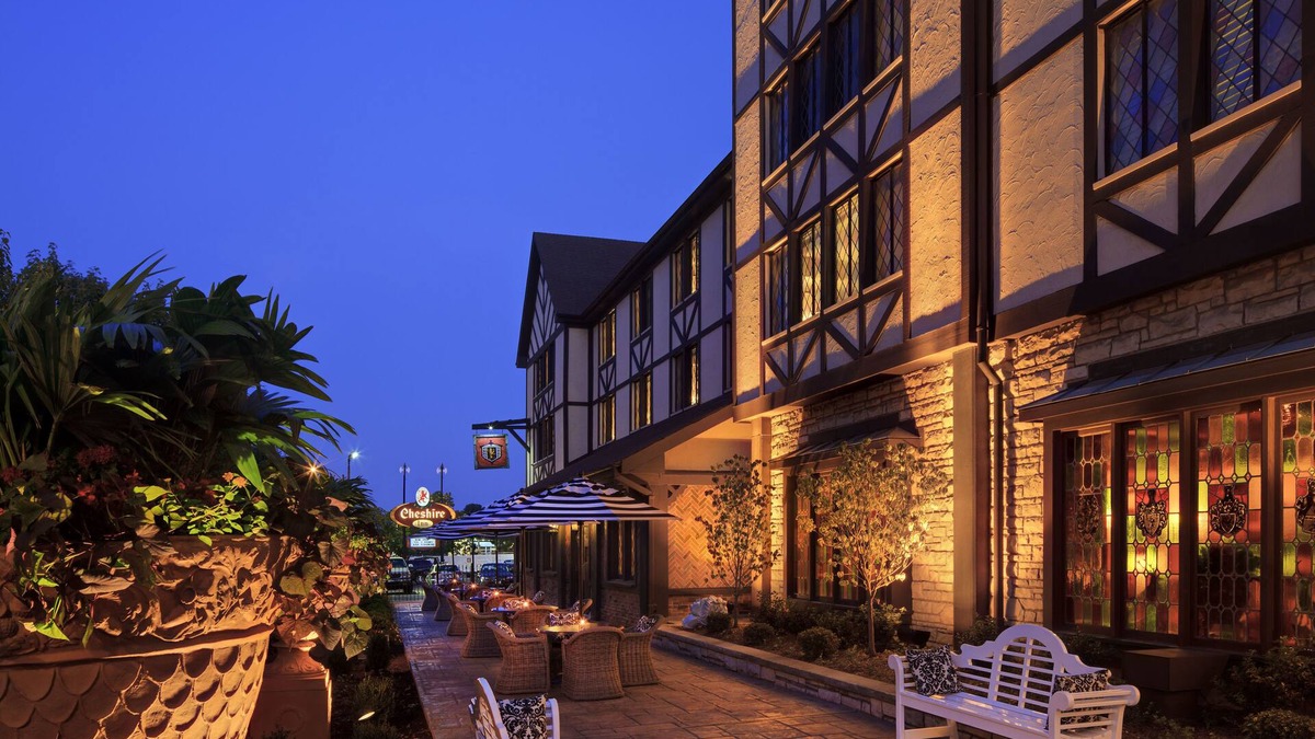 Richmond Heights Hotel | The Cheshire