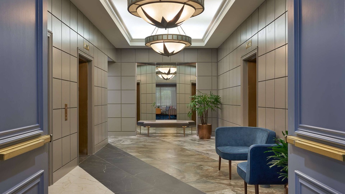 The Galleria Hotel | The Chifley Houston, Tapestry Collection by Hilton