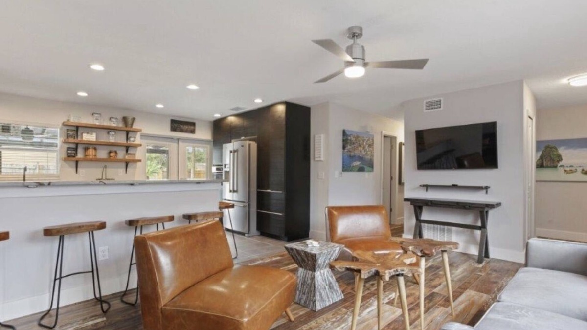 Altamonte Springs House | THE CHLOE by EVRH