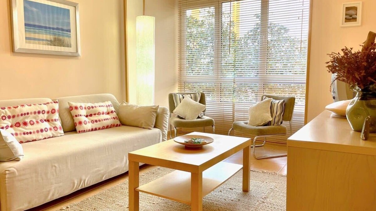 Viveiro Apartment | The Cliffs - Mansión del Indiano I