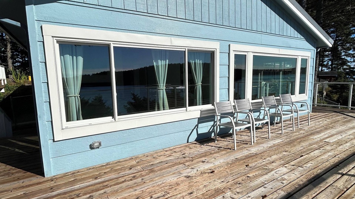 Kodiak House | The Cliffside Poustinia