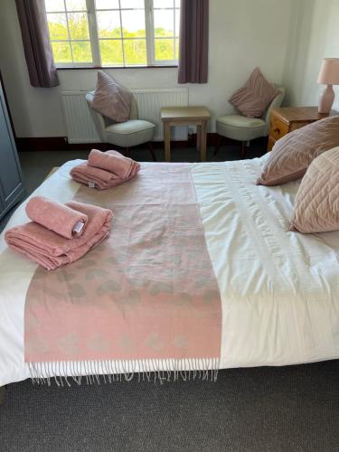 Horns Cross Bed & Breakfast | The Coach and Horses