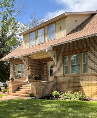 Bynum Bed & Breakfast | The Coffey House