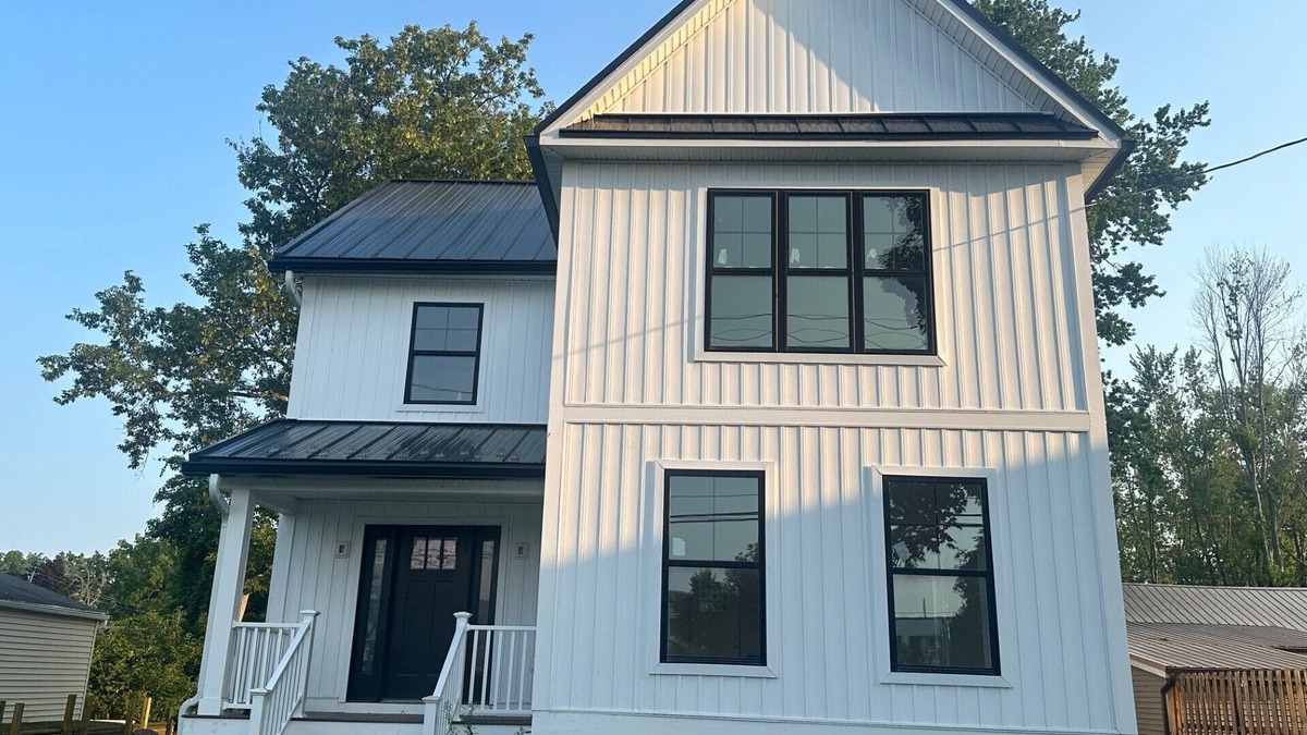 Brockport House | The College Town Cottage