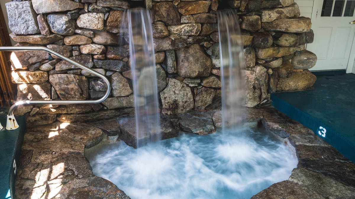 Plymouth Hotel | The Common Man Inn & Spa