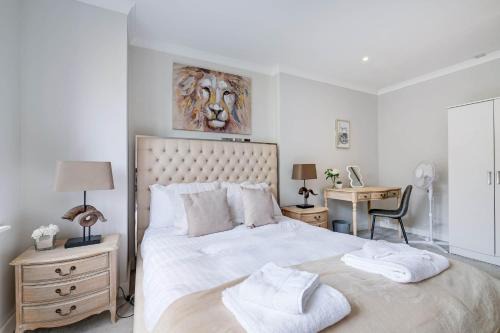 Syon Apartment | The Concord Modern 2 Bedroom Apartment