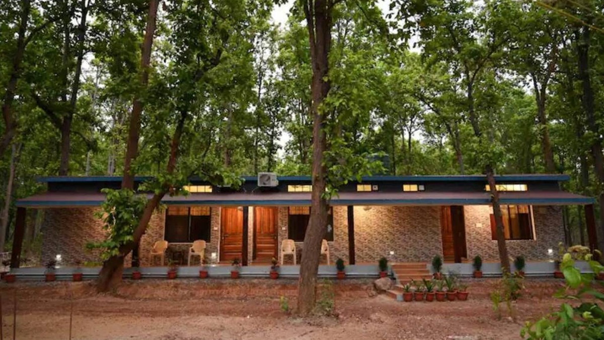 Baihar House | The Connoisseur Bedroom - 2