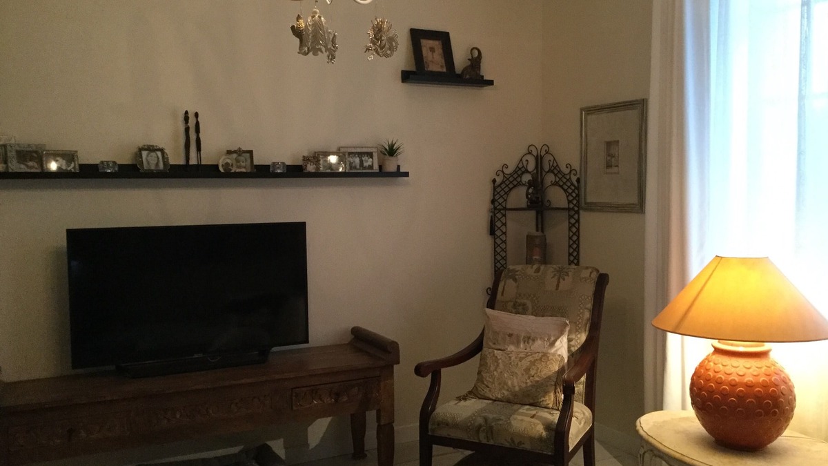 Noirmoutier-en-l'Ile Bed & Breakfast | THE CORNER - - Bed, Breakfast & Bicycles!