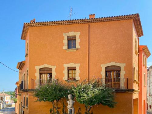 Altafulla Apartment | The Corner House of Altafulla - A Stroll from the Beach, in the Heart of the Old Town