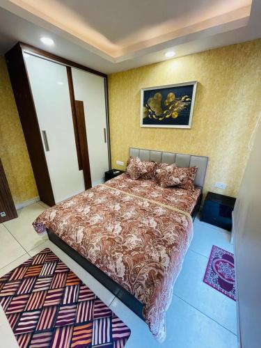 Chandigarh Apartment | The Costal Heaven I Couple Friendly I Zirakpur