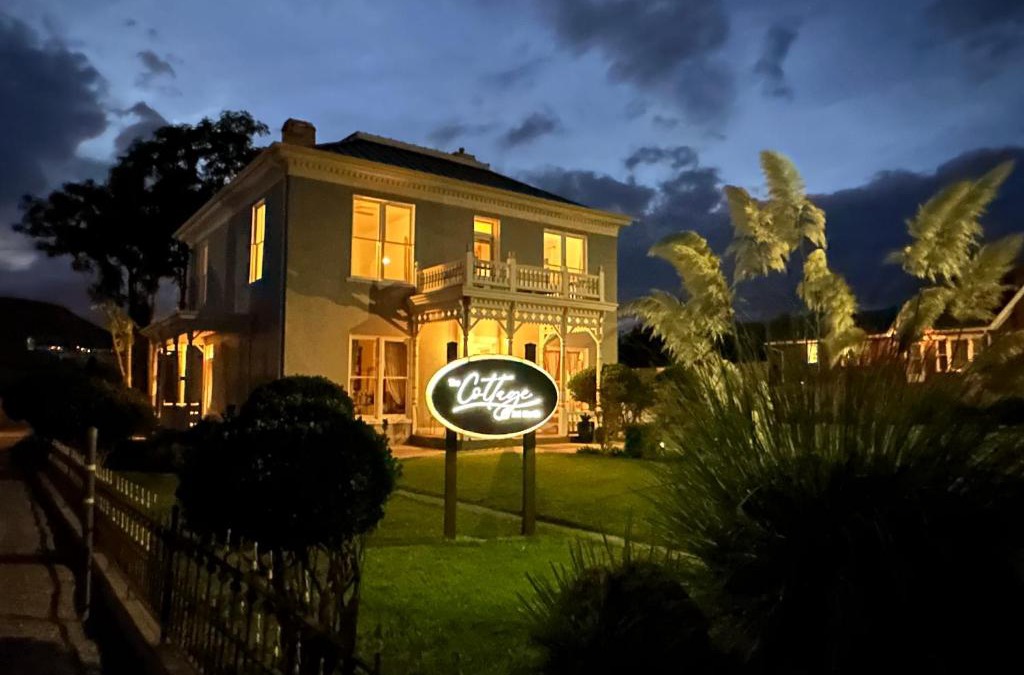St. George House | The Cottage at 241 North