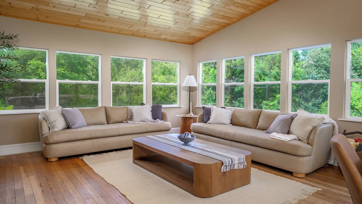 Avoca House | The Cottage at Big Valley Ranch