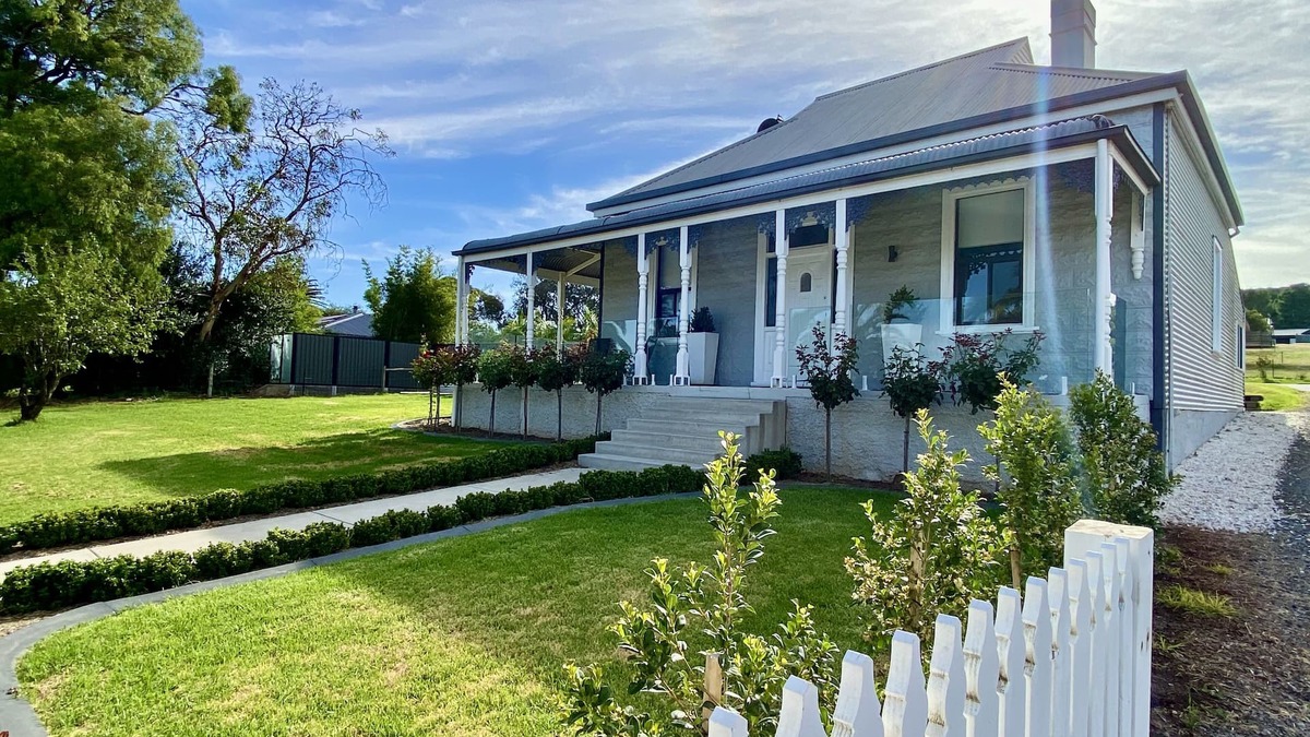 Seppeltsfield House | The Cottage at Seppeltsfield, Barossa Valley