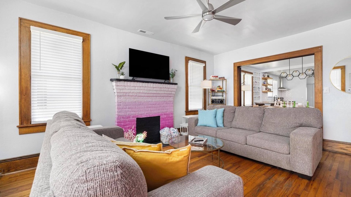 Elizabethton House | The Cottage on Cottage