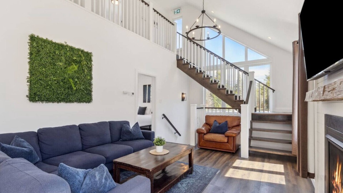 The Blue Mountains Ski Chalet | The Cottages at Blue - Cottage 3