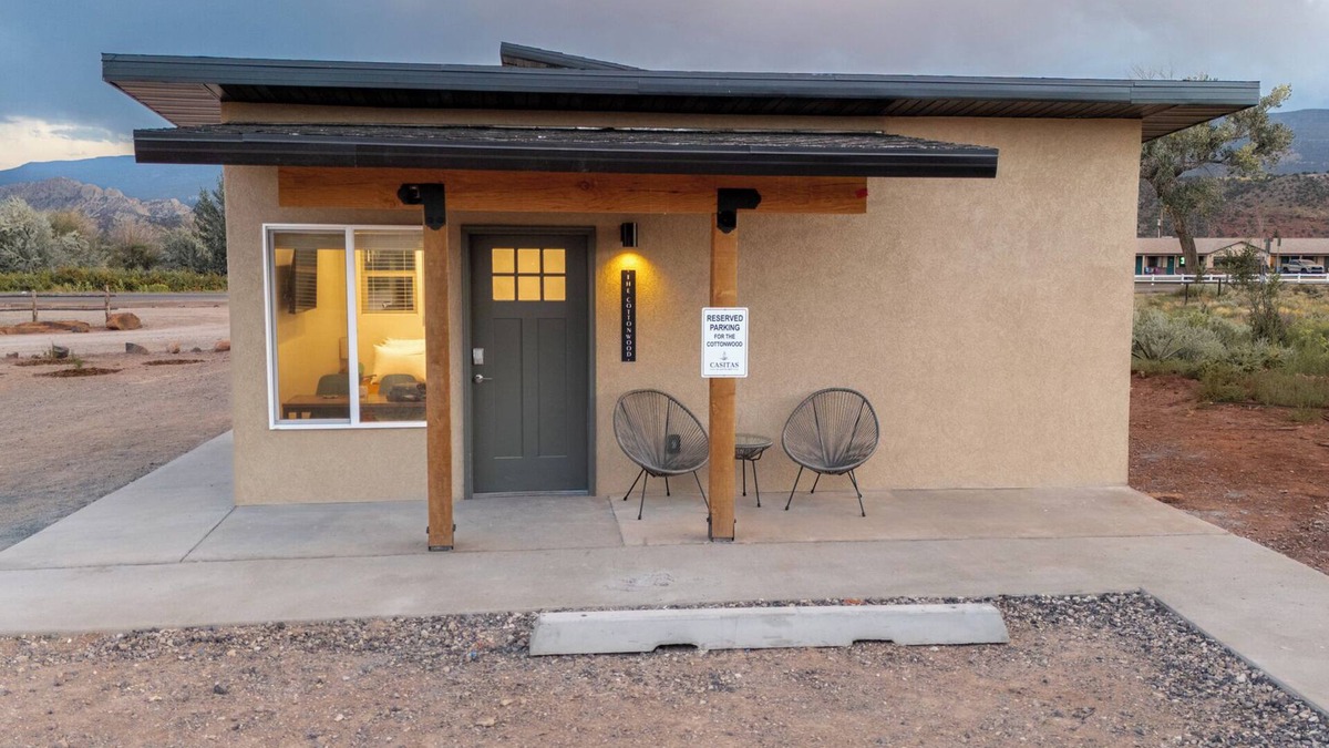 Torrey Apartment | The Cottonwood - Accessible Studio Tiny Home