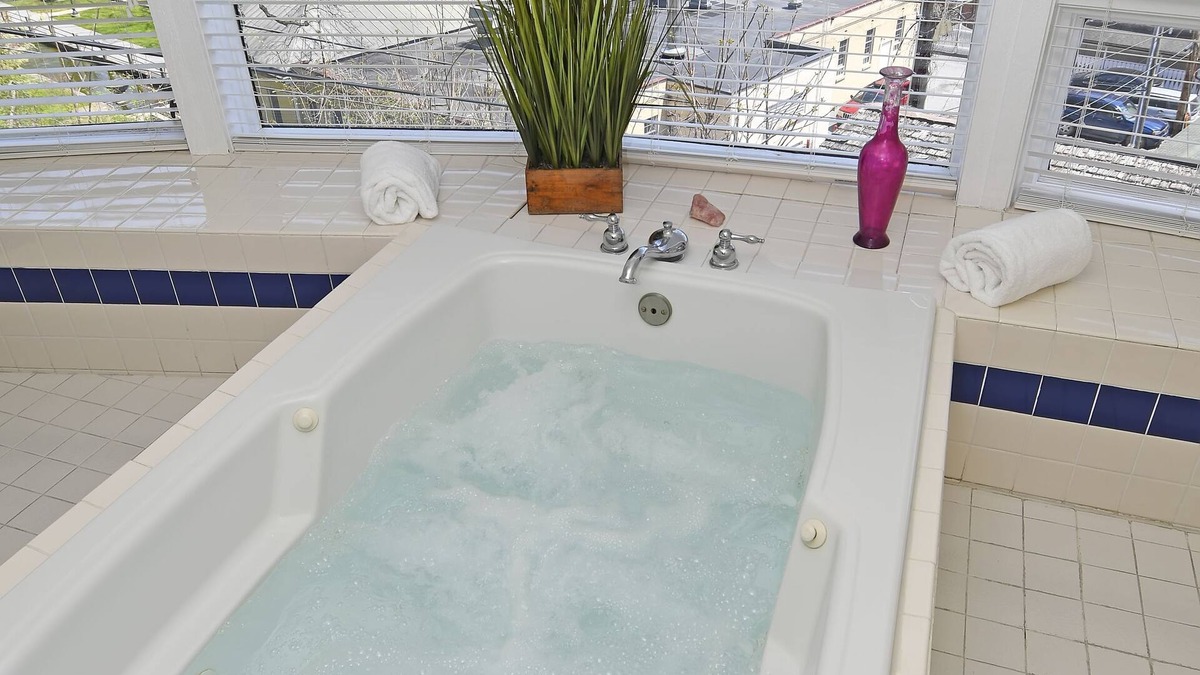 Berkeley Springs Hotel | The Country Inn of Berkeley Springs