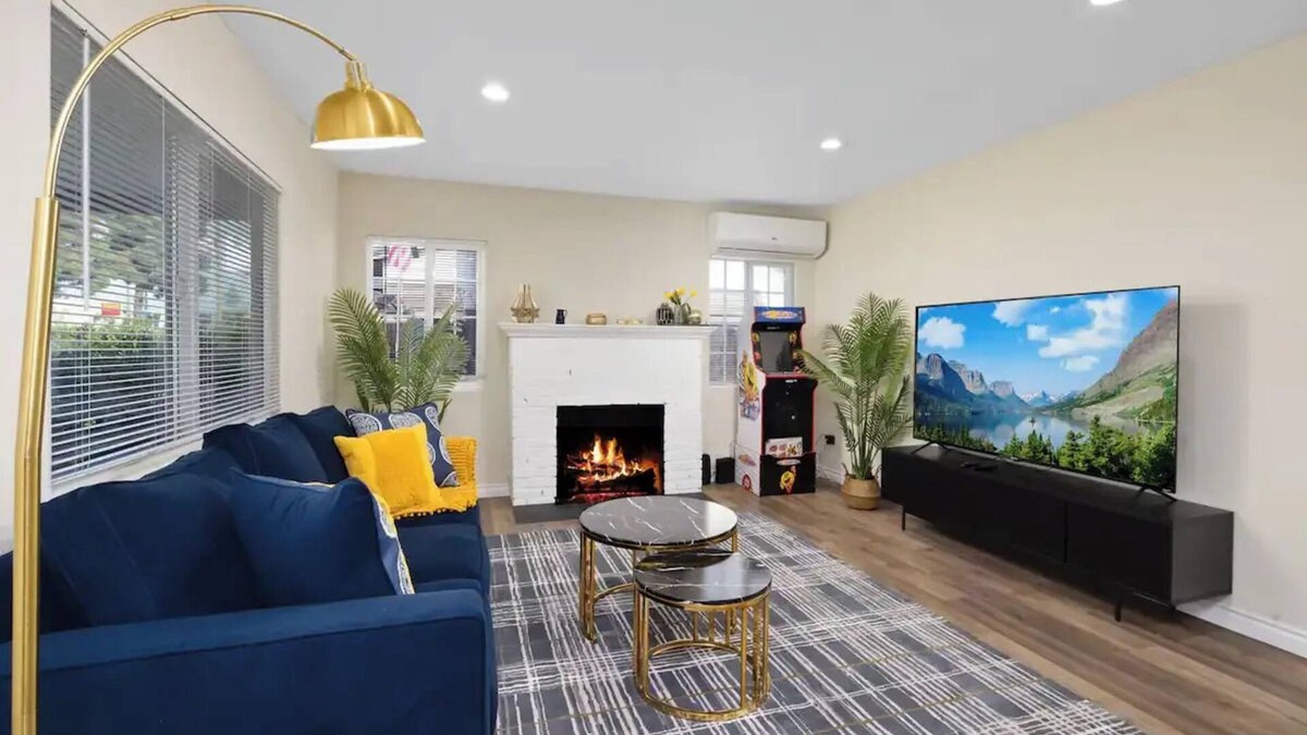 Covina Apartment | The Cove. Newly Remodeled Home.