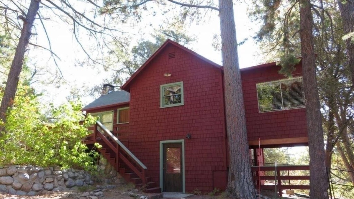 Pine Cove Apartment | The Cowboy Casa - Idyllwild Western Time Capsule